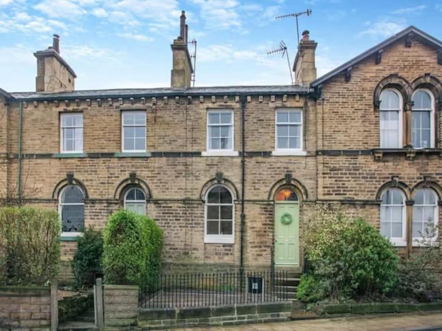 Beautiful, Relaxing Home In Central Saltaire Exterior photo